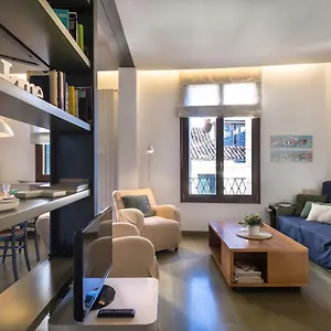 1-min-from-accademia-duplex-stylish-and-cosy.hotelinveneto.com/